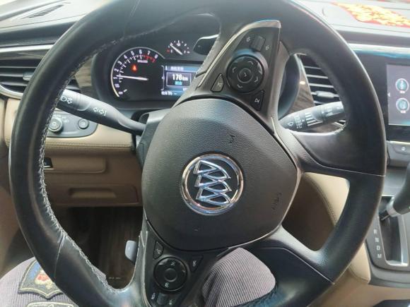 [上海·沪A] 二手别克别克GL82017款 ES 28T 尊享型 国V