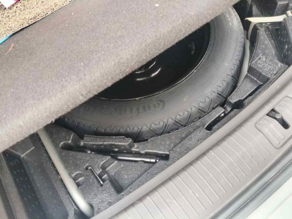 [上海·沪C] 二手大众途观L2017款 330TSI 自动两驱豪华版