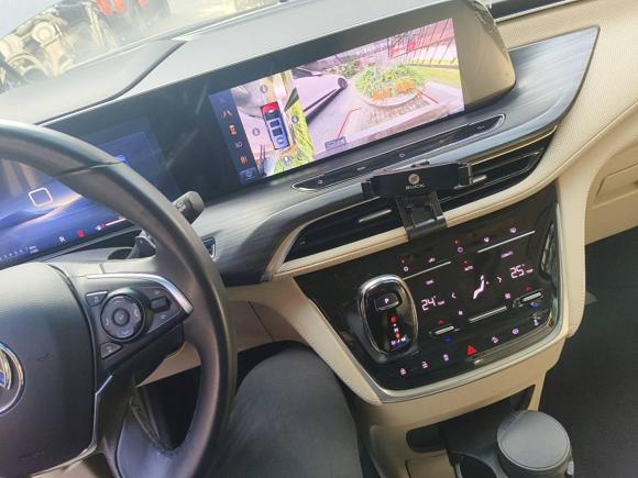 [上海·沪D] 二手别克别克GL82023款 ES陆尊 豪华型