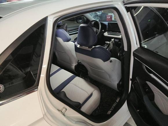 [广州·粤E] 二手吉利汽车帝豪2022款 第4代 1.5L CVT旗舰型