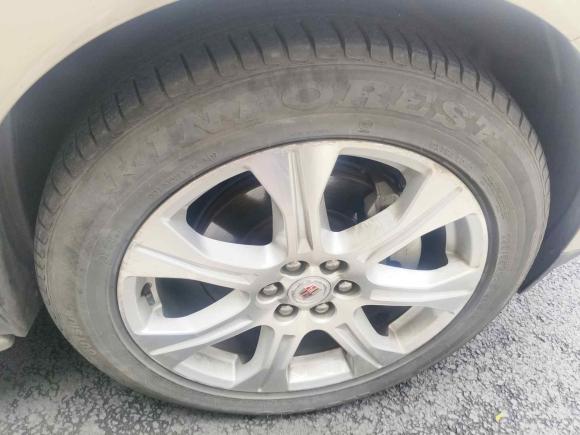 [成都·川A] 二手凯迪拉克凯迪拉克SRX2013款 3.0L 领先型