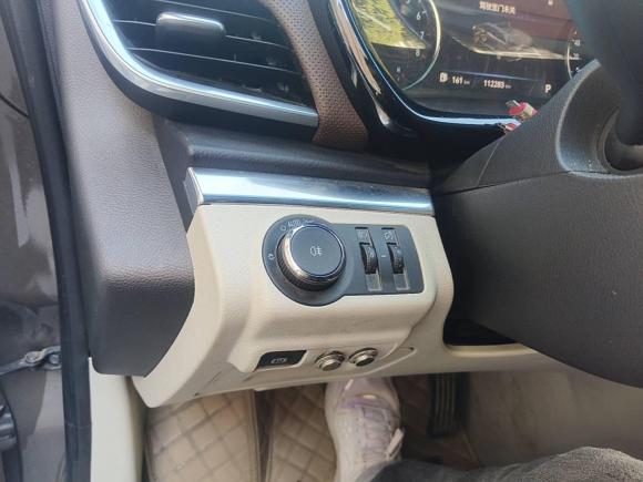 [武汉·皖C] 二手别克别克GL82022款 陆上公务舱 652T 舒适型