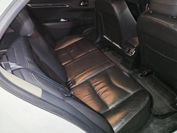 [苏州·苏E] 二手雪铁龙雪铁龙C4L2014款 1.6THP 智驱版 自动劲智型