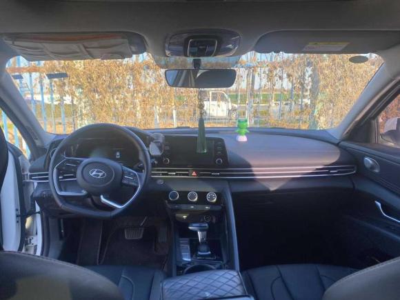 [济南·豫G] 二手现代伊兰特2023款 1.5L CVT GLX精英版