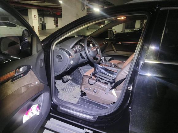 [上海·沪F] 二手奥迪奥迪Q72014款 35 TFSI 进取型