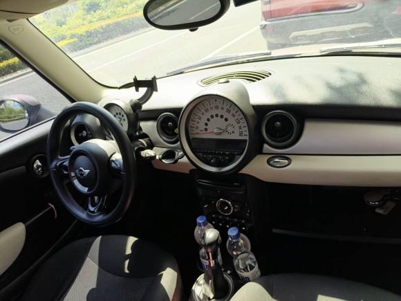 [青岛·鲁B] 二手MINIMINI2012款 1.6L ONE Baker Street