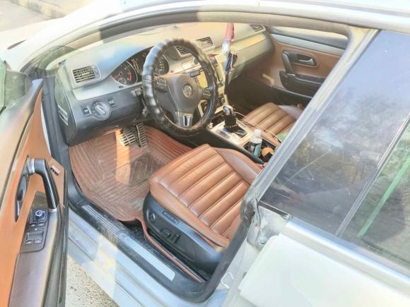 [西安·陕A] 二手大众一汽-大众CC2011款 2.0TSI 至尊型