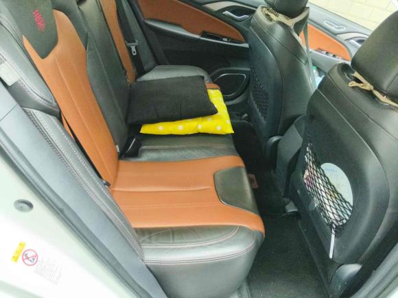 [上海·苏E] 二手比亚迪秦新能源2015款 1.5T 双冠旗舰Plus版