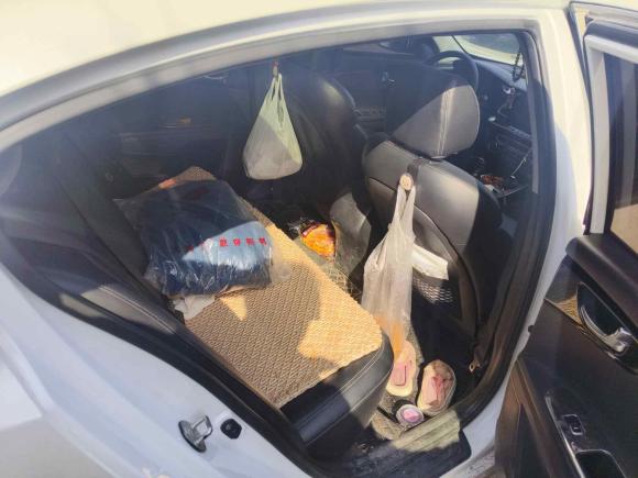 [青岛·鲁B] 二手起亚起亚K42014款 1.8L 自动GLS