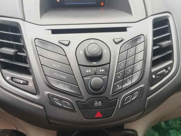 [广州·粤B] 二手福特嘉年华2013款 三厢 1.5L 自动时尚型