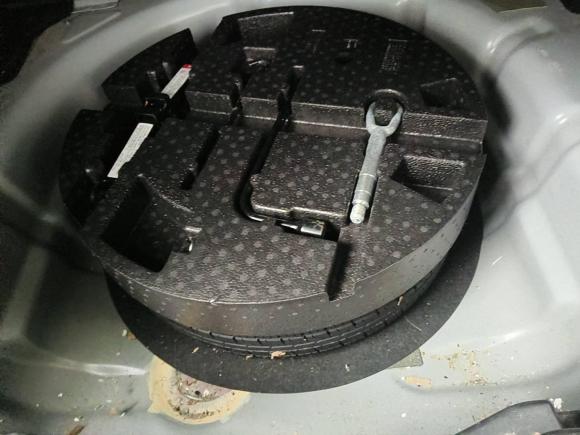 [合肥·皖A] 二手荣威荣威3602018款 PLUS 1.5L 自动尊享版