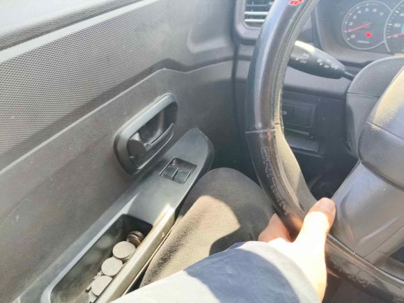 [南通·苏F] 二手五菱汽车五菱宏光V2019款 1.5L劲享版国VI LAR