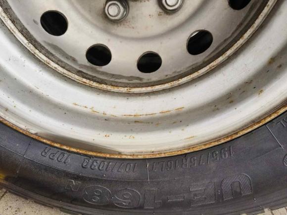 [嘉兴·豫V] 二手依维柯依维柯得意2022款 2.5T A37 M1客车 5-9座长轴中顶双胎手动门