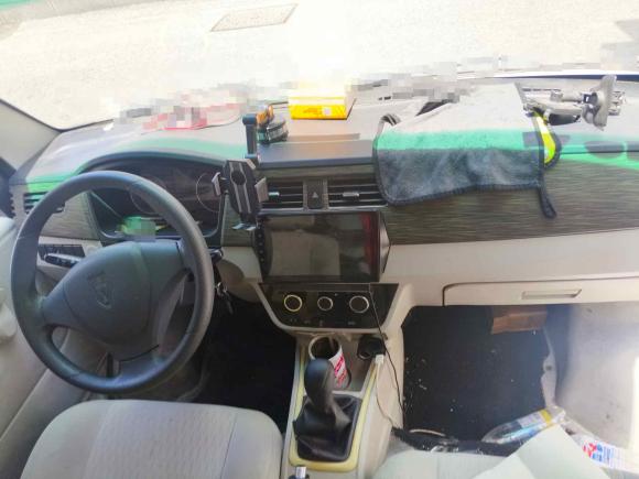 [苏州·苏U] 二手金杯小海狮X302021款 1.5L 财富型单蒸空调版厢货国VI SWC15M