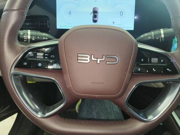 [武汉·鄂A] 二手比亚迪海豹2023款 DM-i 1.5L 121km 尊贵型