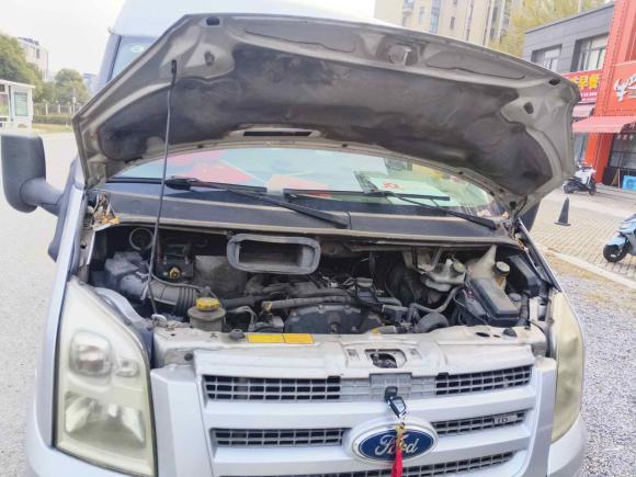 [南通·苏F] 二手福特新世代全顺2009款 2.4T柴油标准型短轴中顶国III