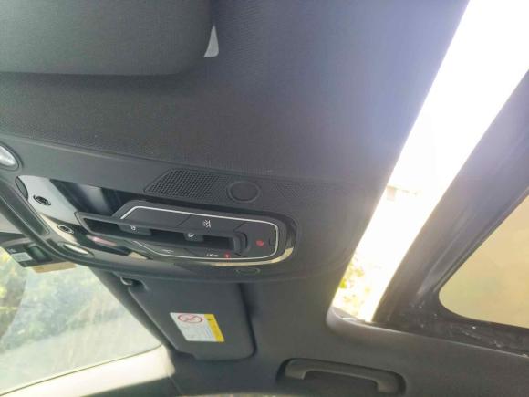 [上海·沪B] 二手奥迪奥迪A6L2022款 45 TFSI 臻选动感型