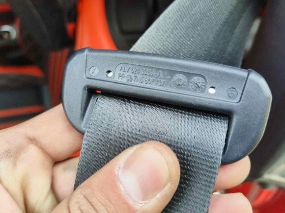 [西安·陕A] 二手大众甲壳虫2018款 180TSI 乐动橙版