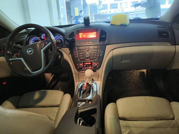 [上海·赣A] 二手欧宝英速亚2013款 2.0T 两驱豪华型