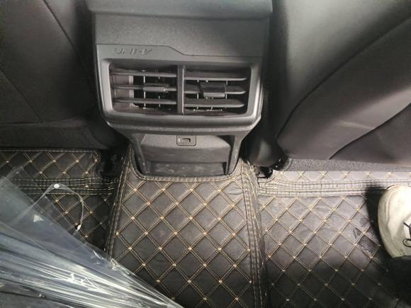 [温州·浙C] 二手长安长安UNI-V2022款 1.5T 尊贵型