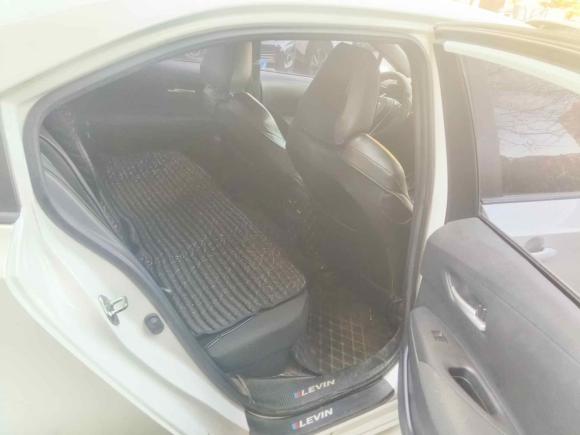 [青岛·鲁U] 二手丰田雷凌2021款 双擎 1.8H E-CVT豪华版