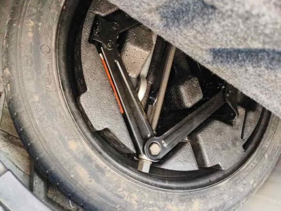 [杭州·浙A] 二手别克昂科拉2015款 1.4T 自动两驱都市精英型