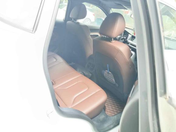 [成都·川A] 二手哈弗哈弗H62017款 蓝标 2.0T 自动两驱智尚型