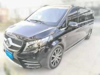 奔驰奔驰V级2022款 V 260 L 长轴距豪华版