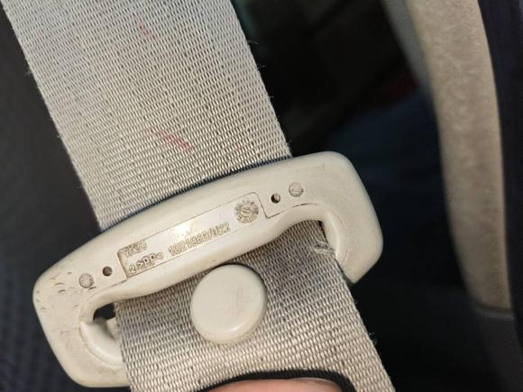 [宁波·浙B] 二手上汽大通MAXUS新途V802016款 2.5T 手动傲运通国IV短轴中顶6座