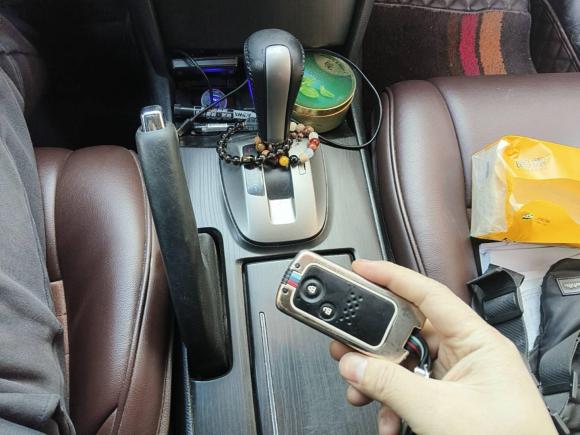 [杭州·浙A] 二手本田歌诗图2012款 2.4L 尊享版