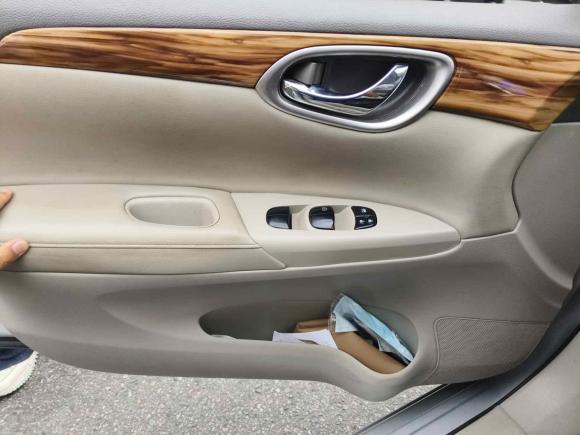 [成都·川A] 二手日产轩逸2012款 1.6XL CVT豪华版