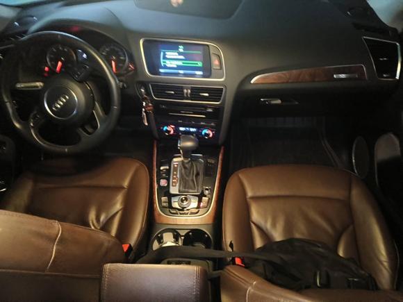 [上海·沪C] 二手奥迪奥迪Q52013款 40 TFSI 舒适型