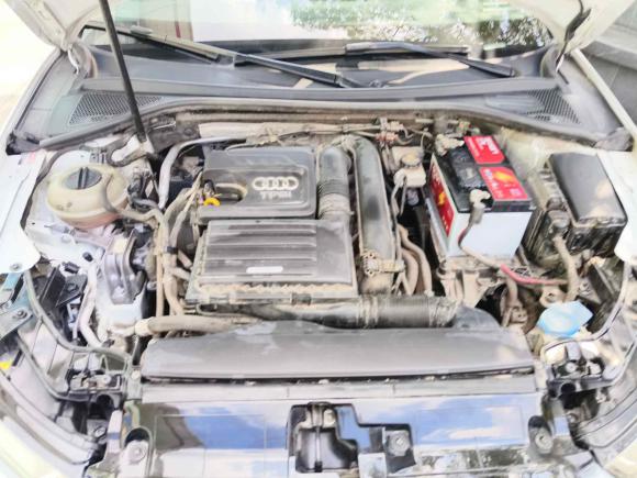 [南昌·赣A] 二手奥迪奥迪A32014款 Limousine 35 TFSI 自动舒适型