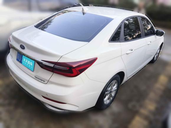 [青岛·陕U] 二手福特福睿斯2021款 1.5L 自动铂金版