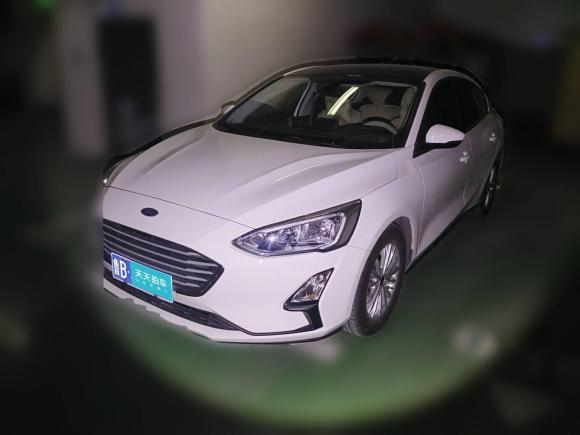 [青岛·鲁B] 二手福特福克斯2019款 三厢 EcoBoost 180 自动锋潮型