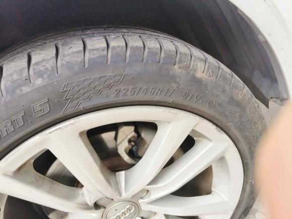 [金华·浙G] 二手奥迪奥迪A32016款 Limousine 35 TFSI 风尚型