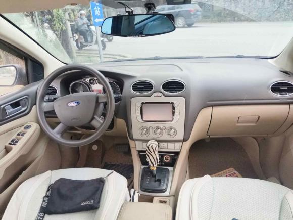 [西安·陕A] 二手福特福克斯2013款 三厢经典 1.8L 自动基本型