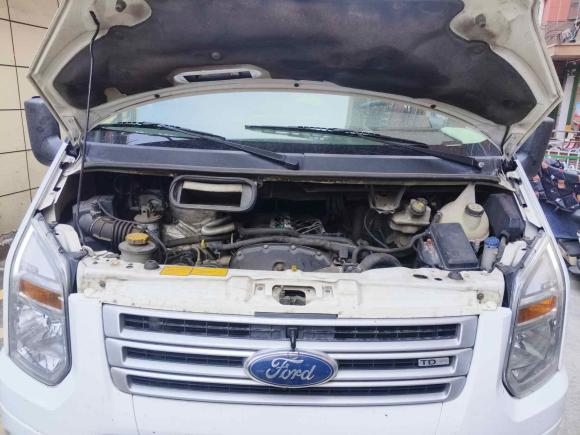 [上海·沪C] 二手福特新世代全顺2016款 2.4T长轴15座中顶客车