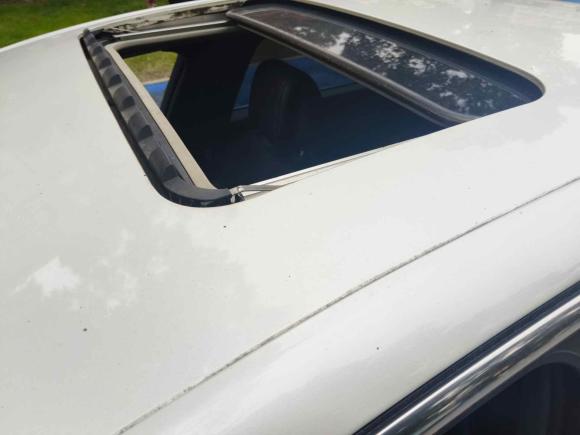 [无锡·苏B] 二手标致标致5082013款 2.0L 两周年纪念 自动天窗经典版