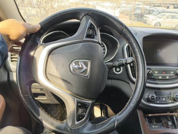 [金华·浙G] 二手宝骏宝骏5602017款 律动版 1.8L iAMT尊享型