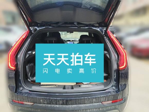 [深圳·粤S] 二手凯迪拉克凯迪拉克XT42022款 28T 两驱豪华型