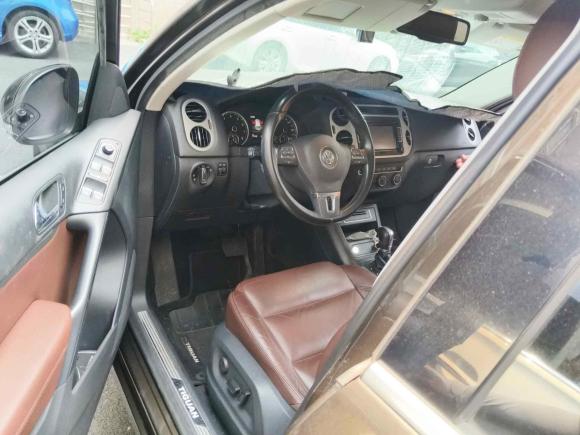 [上海·沪B] 二手大众途观2015款 1.8TSI 自动两驱豪华型