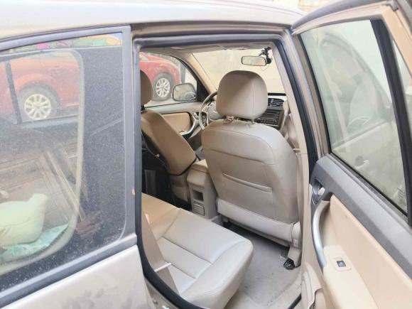 [南京·苏A] 二手奇瑞瑞虎32014款 1.6L CVT智尚版