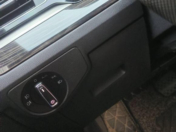 [武汉·鄂A] 二手大众凌渡2015款 330TSI DSG豪华版