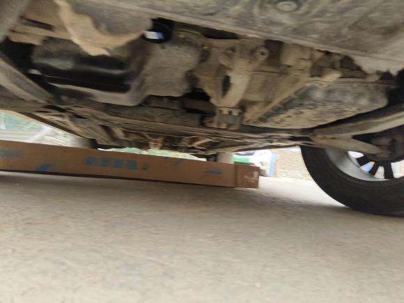 [青岛·鲁B] 二手三菱欧蓝德2018款 2.0L 两驱荣耀版 5座