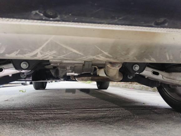 [广州·浙A] 二手路虎揽胜极光2021款 极光L 249PS R-Dynamic S 性能版