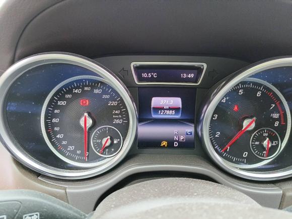 [上海·沪D] 二手奔驰奔驰GLE2018款 GLE 320 4MATIC 动感型臻藏版