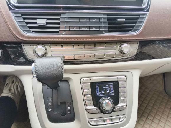 [武汉·鄂A] 二手上汽大通MAXUS大通G102016款 2.0T 自动豪华行政版