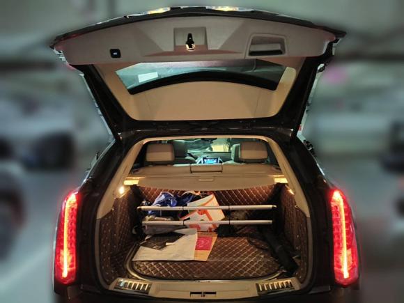 [上海·沪B] 二手凯迪拉克凯迪拉克SRX2015款 3.0L 精英型