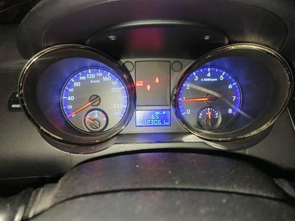 [宁波·浙B] 二手现代劳恩斯-酷派2009款 2.0T 自动靓雅版